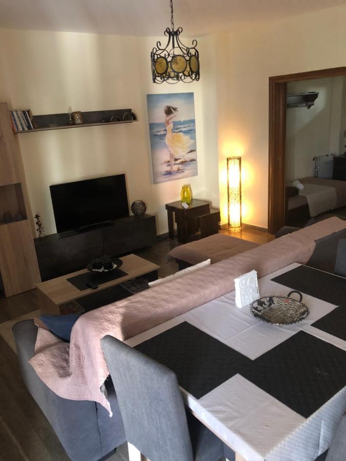 Joannas 2Brooms Sea Apartment Peraia  Luaran gambar